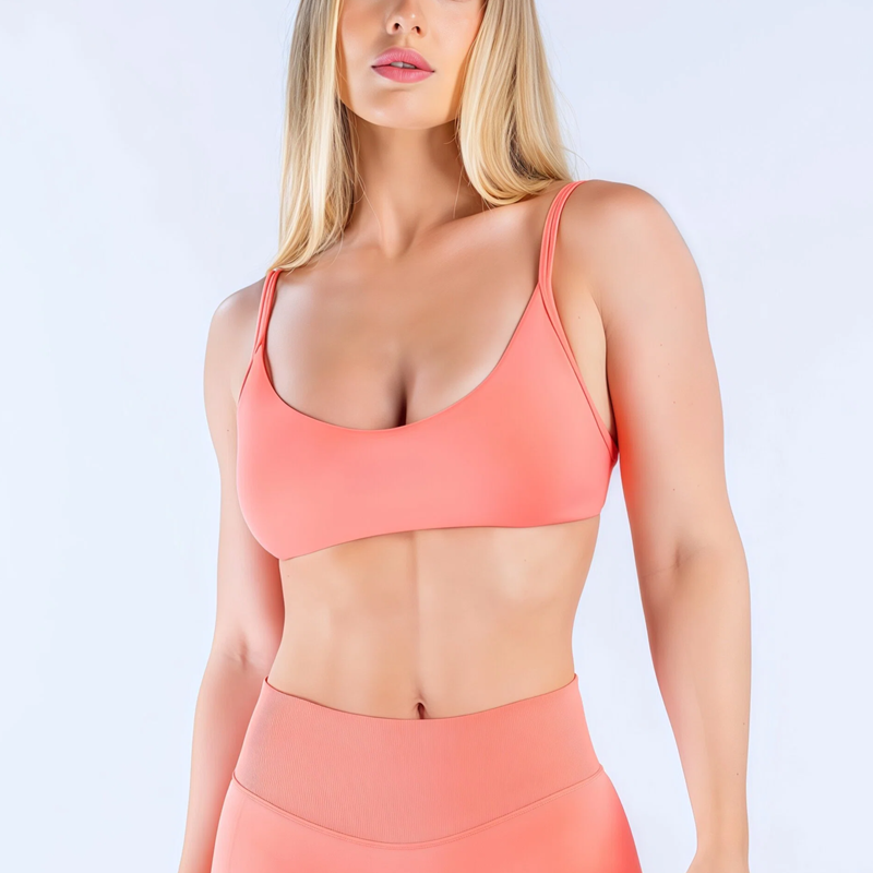 HISTELLO Impact Scoop Neck Bra - огляд і ціна Plunge Bra Push Up